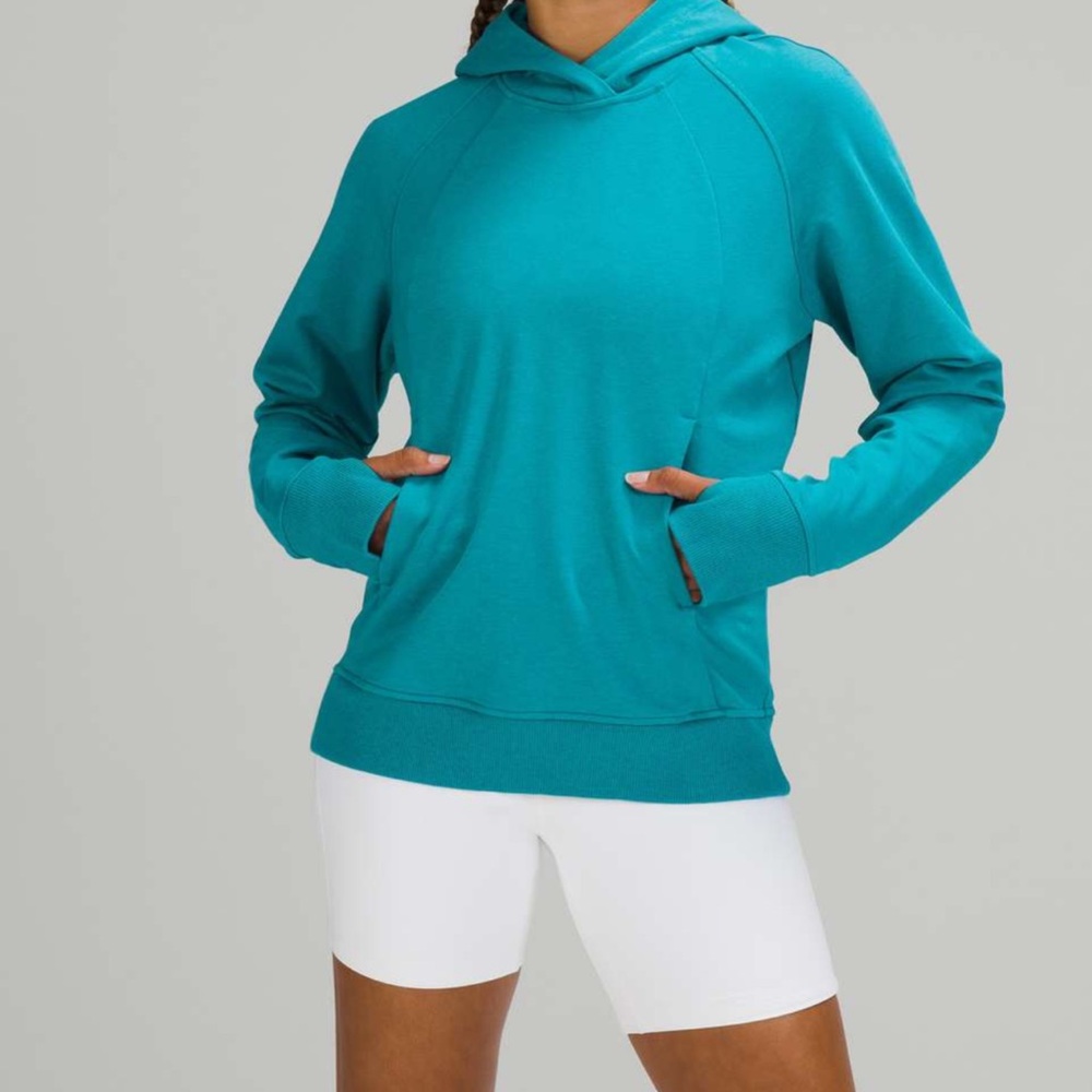 Lululemon Scuba Pullover
Heathered Blue Lagoon - Picture 8 of 11